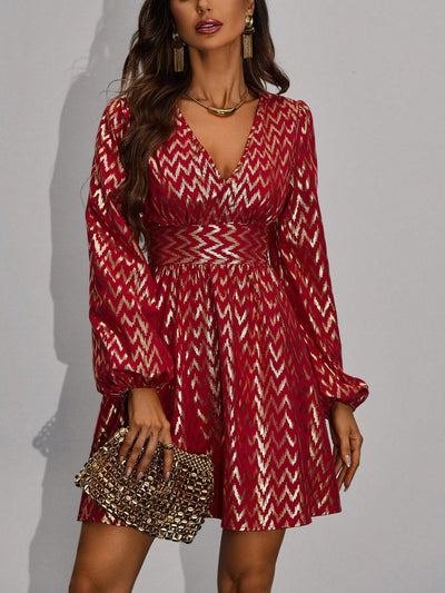 Chic Zigzag Print V-Neck Lantern Sleeve Dress for Effortless Style