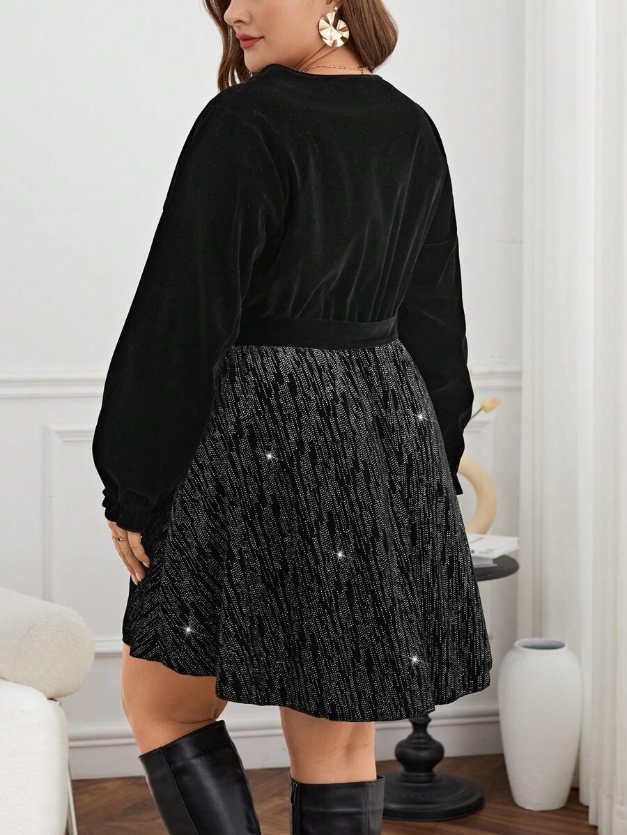 Elevate your wardrobe with this stunning plus-size dress that's ready to turn heads! The shimmering fabric catches the light beautifully, while the flattering wrap neckline creates an instantly polished silhouette. Whether you're heading to a dinner date, celebration, or night out with friends, this versatile piece delivers effortless elegance. The luxe shiny finish adds that touch of glamour without trying too hard, making you feel confident and fabulous in every moment. Comfort meets style in a dress desi