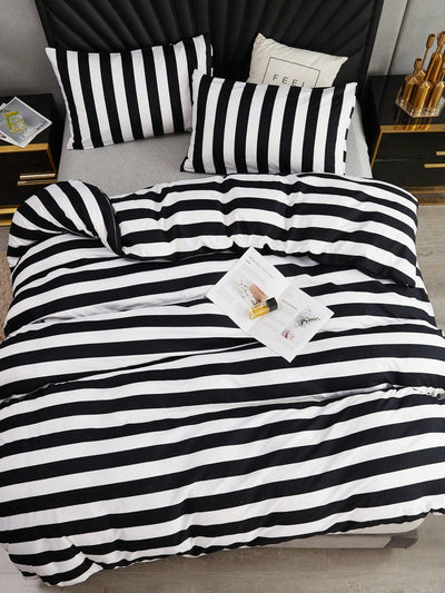 Monochrome Magic: Black and White Striped Duvet Cover Pillowcase Set