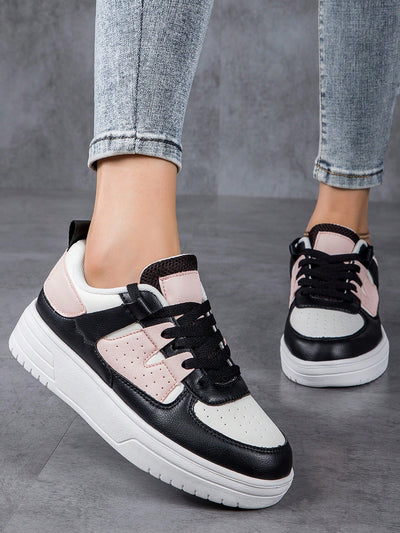 Chic and Comfy: Minimalist White Lace-Up Skate Shoes for Women