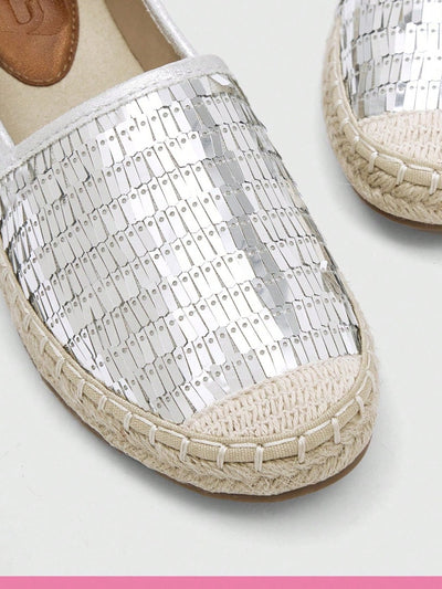 Shimmering Steps: Metallic Detail Espadrille Flats for Summer Vacation