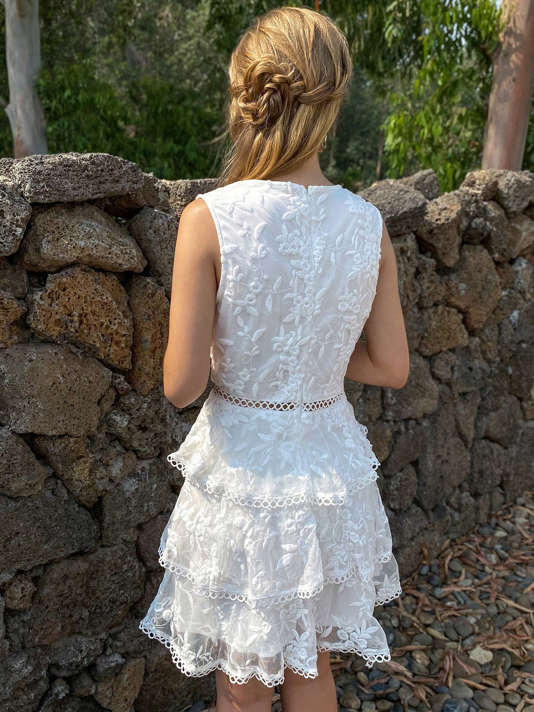 This Floral Bliss Sleeveless Dress exudes elegance with every stitch. Crafted with exquisite attention to detail, this dress features a delicate floral pattern and a sleek sleeveless design. Experience the luxurious comfort and timeless style of this dress for any occasion.