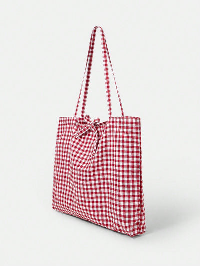 Plaid Perfection: The Ultimate Summer Tote for Picnics