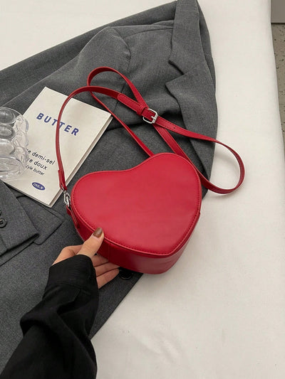 Chic Luxury Heart-Shaped Shoulder Bag - The Perfect Gift for Stylish Couples