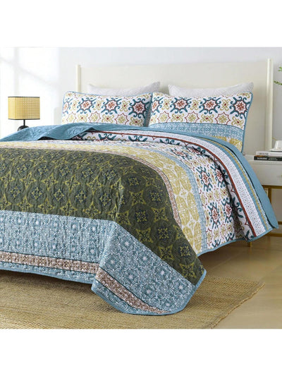 Boho Bliss: Green Bohemian Patchwork Quilt Set - Queen/King Size