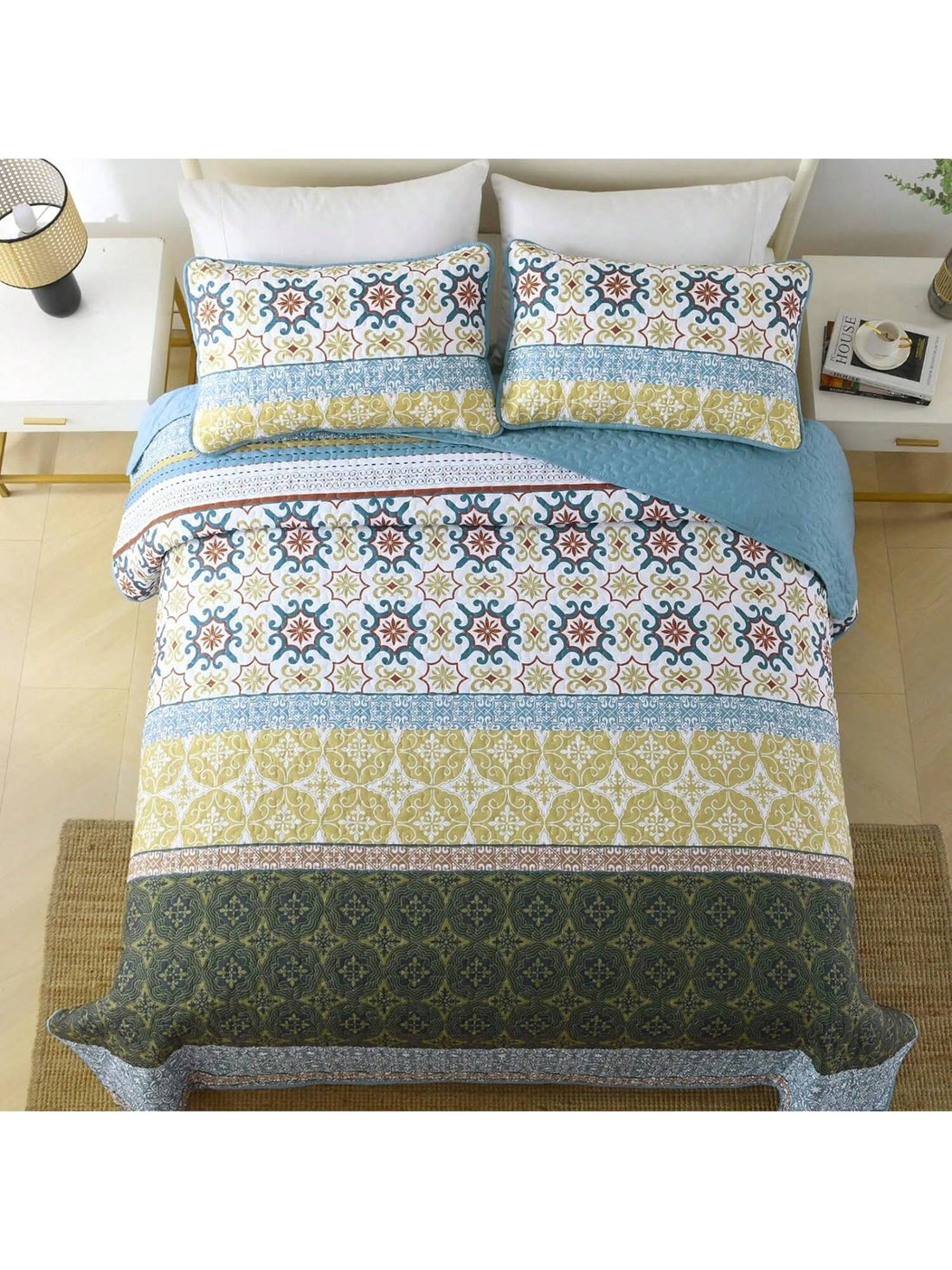 Boho Bliss: Green Bohemian Patchwork Quilt Set - Queen/King Size