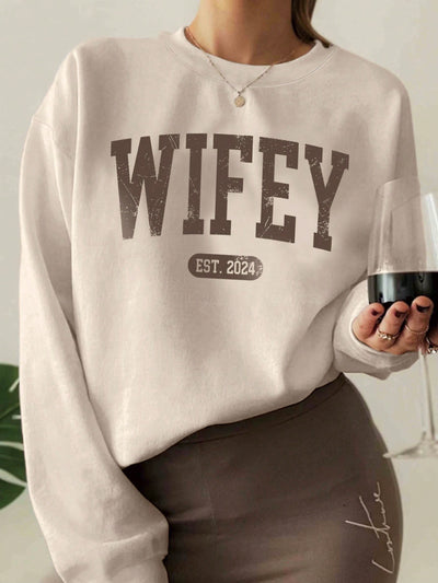 Trendy Letter Printed Crew Neck Sweatshirt for Women - Effortless Comfort & Style