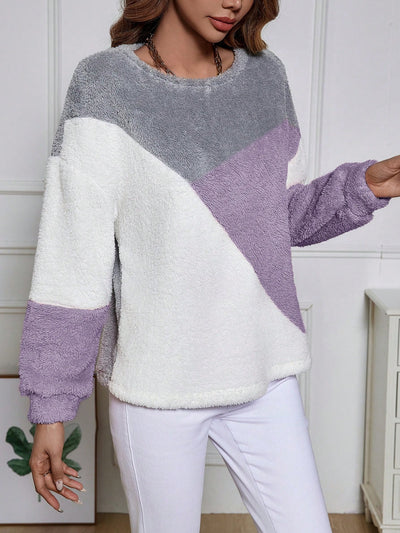 Cozy Chic: Women's Color Block Plush Drop Shoulder Sweatshirt