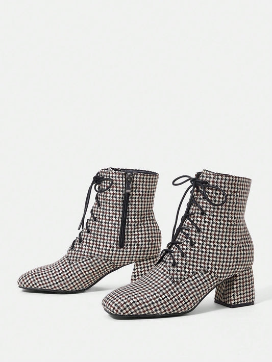 Women's Ankle Boots: Stylish and Versatile Footwear for Every Wardrobe