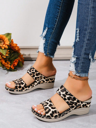 Upgrade your outdoor style with our Chic Leopard Print Slipper. These slip-ons combine fashion and comfort, boasting a stylish leopard print design and ultimate outdoor comfort. With these slippers, you can make a statement while staying cozy on any adventure.