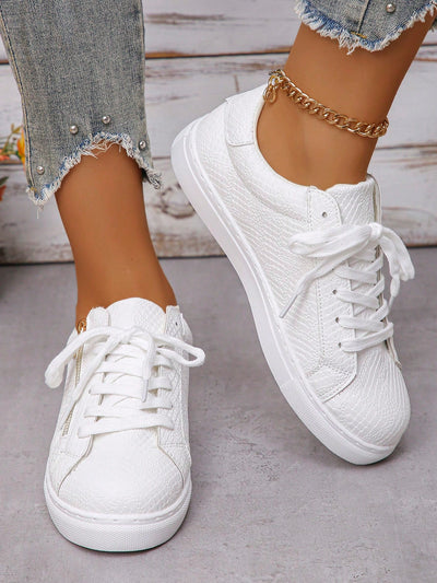 Stylish and Comfortable Lace-Up Sneakers for Women: Perfect for Outdoor Casual Wear