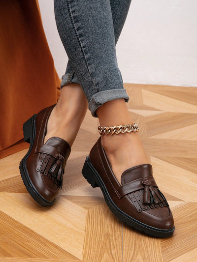 Chic and Stylish: Minimalist Fringe Decor Loafer Flats for Women