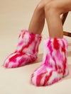 Cozy Chic: Women's Non-Slip Plush Boots with Modern Design