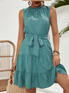 Relax in Style: Sleeveless Solid Color Vacation Casual Dress