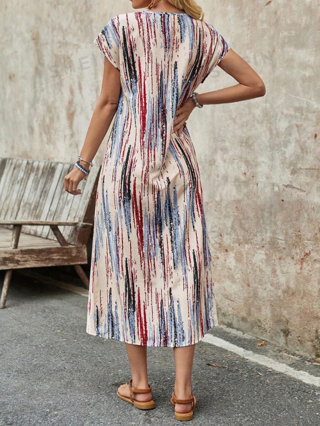 Stylish and Colorful: Women's Double Pocket Striped Long Summer Dress