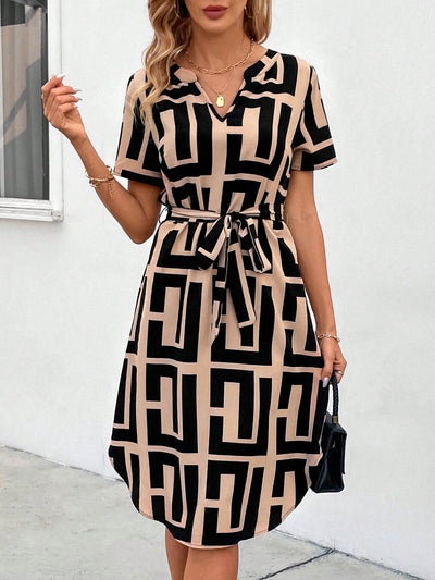 Stylish Independence: Women's Flag Print Short Sleeve Dress