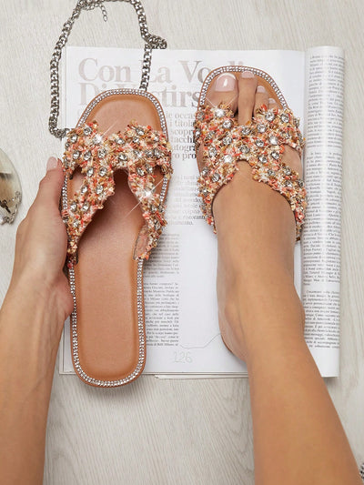 Sparkling Steps: Women's Fashionable Rhinestone Flat Sandals