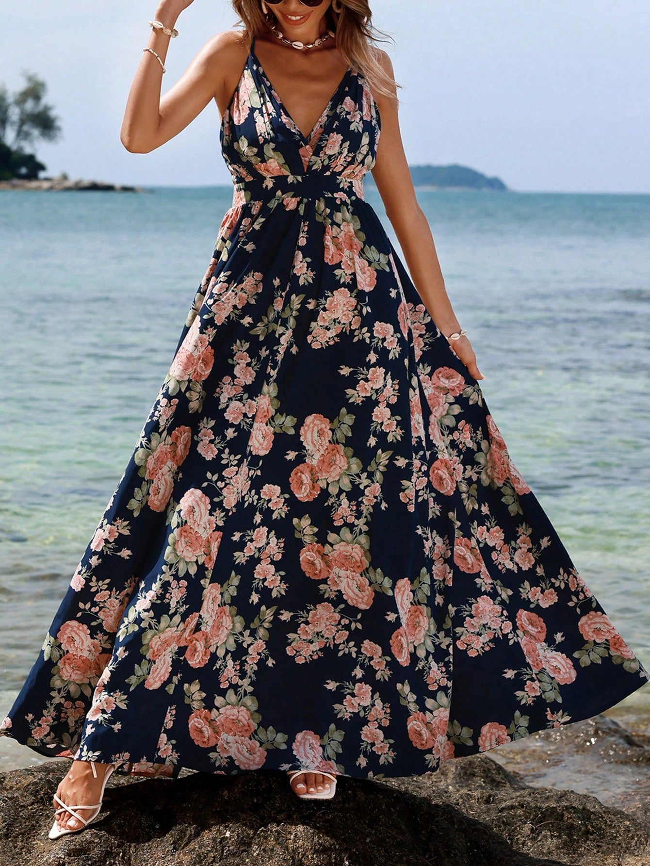 White Maxi Dress - The Perfect Beach Style for Spring and Summer Holid Canary Houze White Maxi Dress - The Perfect Beach Style for Spring and Summer Holid Canary Houze