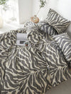 Chic Zebra Striped Duvet Cover Set: 3-Piece Modern Bedding for All Seasons