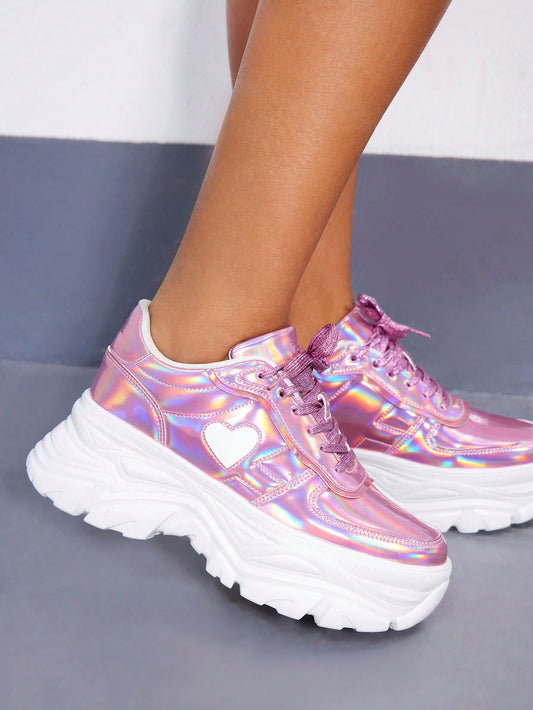 Cute Pink Heart Icon Sports Shoes for Women: New Arrival for Spring and Summer!