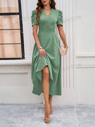 Flirty and Feminine: Women's Puff Sleeve Waist-Cinched Dress