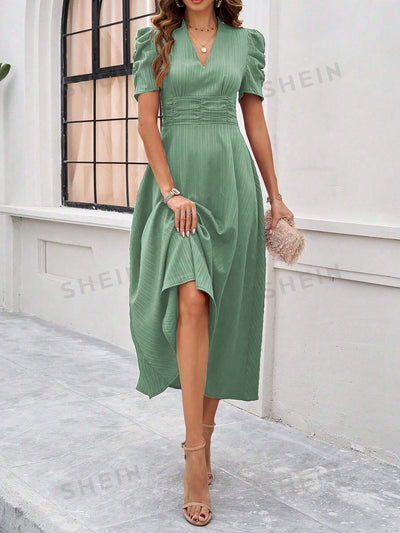 Flirty and Feminine: Women's Puff Sleeve Waist-Cinched Dress