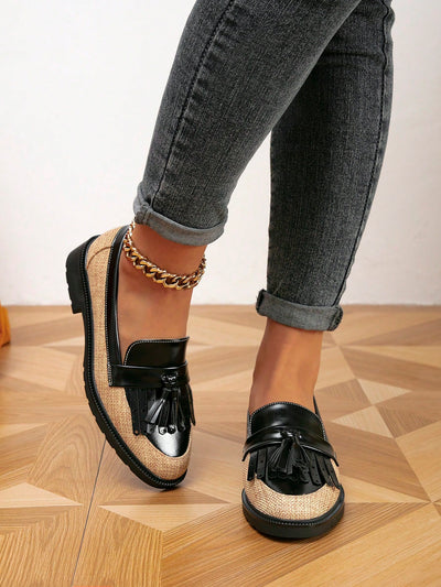 Chic and Stylish: Minimalist Fringe Decor Loafer Flats for Women