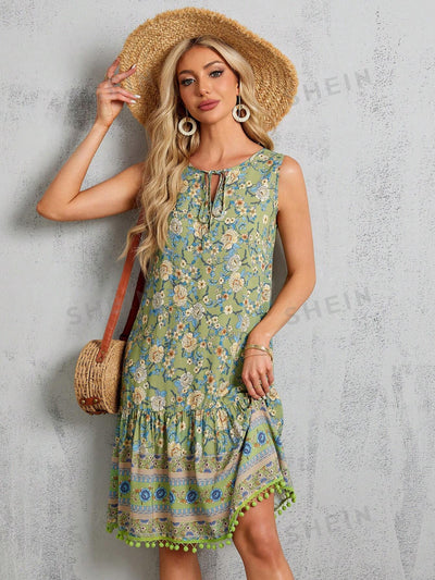 Stylish Knotted Collar Statement Piece with Women's Sleeveless Floral Print Dress