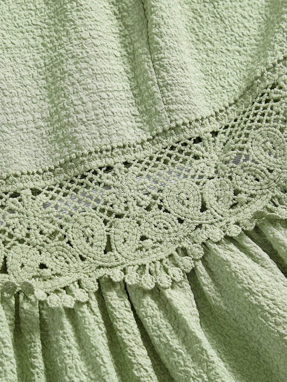 Effortlessly exude elegance in our chic lace-trimmed spaghetti strap midi dress. With delicate lace detailing and a flattering midi length, you'll feel effortlessly stylish and comfortable all day long. Perfect for any occasion, this dress adds a touch of sophistication to your wardrobe.