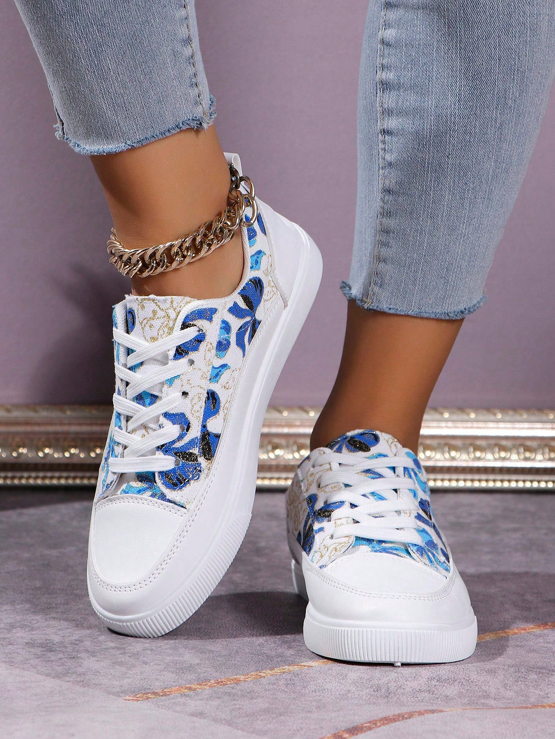 Expertly crafted with a denim blue design and adorned with a stylish bow knot, these big sized <a href="https://canaryhouze.com/collections/women-canvas-shoes" target="_blank" rel="noopener">sneakers</a> offer both fashion and comfort. With a versatile and charming look, these sneakers are perfect for any occasion and provide a touch of personality to any outfit.