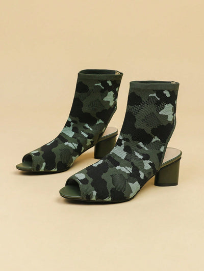 Chic Camo Chunky Boots: Must-Have Peep Toe Style with Hollow Back Design