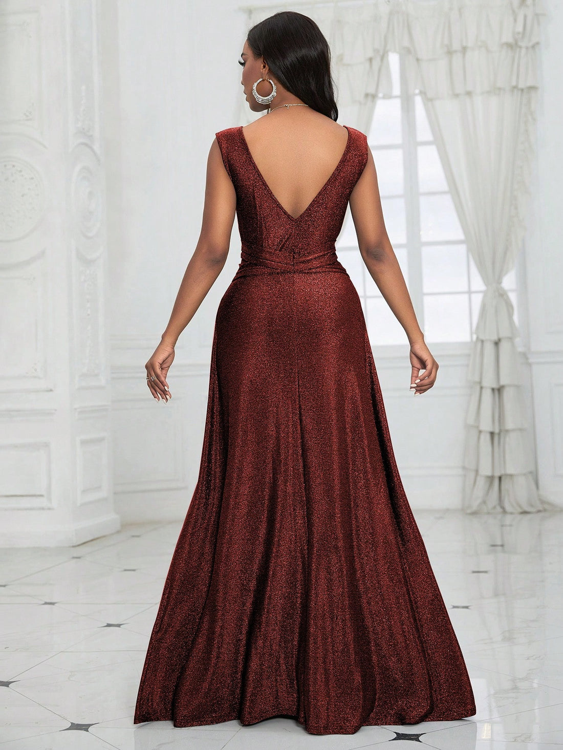 Effortlessly elegant is the choice for the new year with this chic V-neck twist maxi dress. Show off your sense of style in this unique and comfortable dress. Perfect for making a statement with ease. (Effortless style, statement piece, comfortable fit)