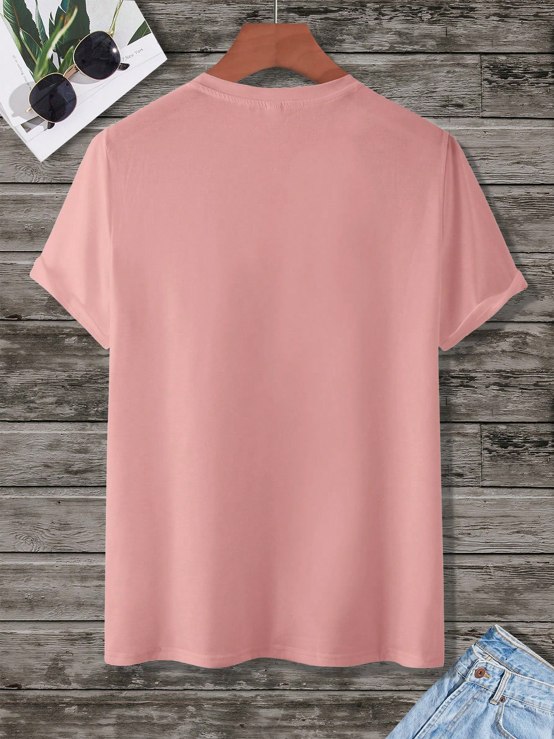 Get ready to elevate your everyday style with our Trendy Men's Casual Pink Letter Printed T-Shirt! This versatile t-shirt is perfect for any occasion, with its eye-catching letter print and comfortable fit. Rock it on the streets or at a casual hangout with friends. Stand out in style and make a statement effortlessly.