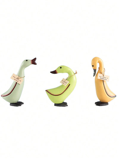 Chic Wooden Ducks Trio: The Perfect Wedding Gift and Home Decoration