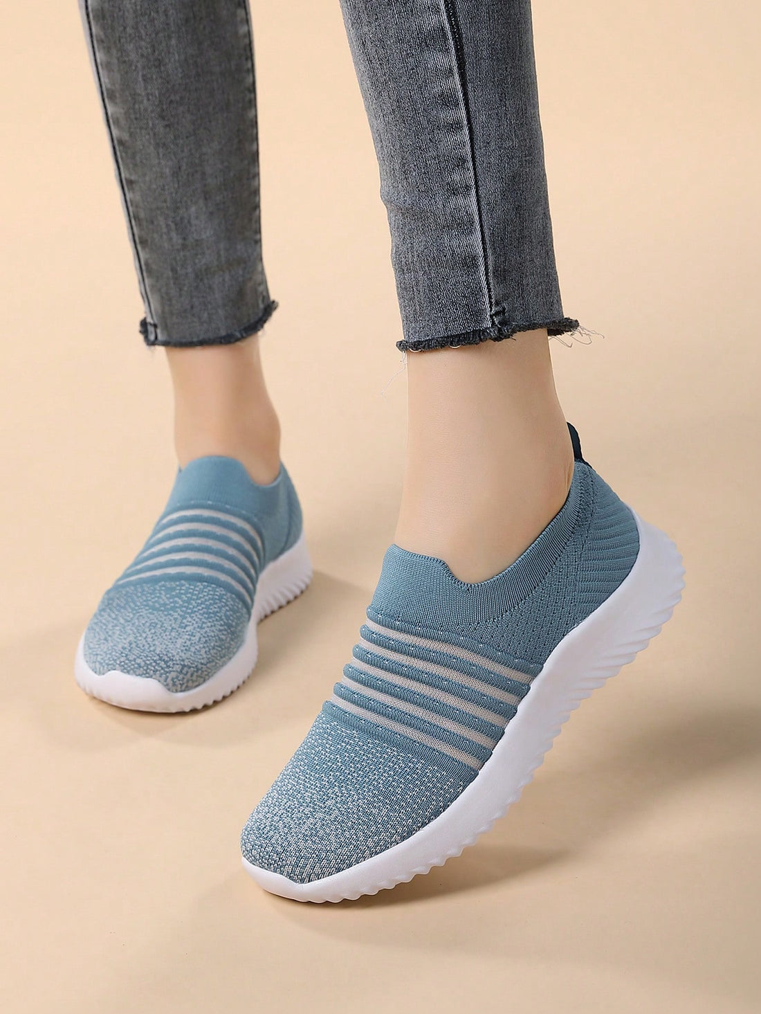 Stay light on your feet with our 2024 Slip-On Athletic <a href="https://canaryhouze.com/collections/women-canvas-shoes" target="_blank" rel="noopener">Sneakers</a>. Designed specifically for women, these sneakers are made with a lightweight, breathable material for maximum comfort. Perfect for all-day wear, you'll stay cool and comfortable while looking stylish. Get yours today and experience the benefits for yourself!