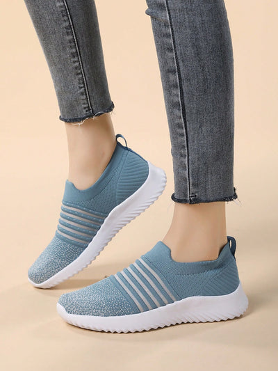 2024 Slip-On Athletic Sneakers: Lightweight, Breathable, and Comfortable Design for Women