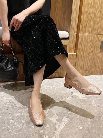 Chic Gradient Water Ripple Fabric Thick Heel Shoes: Elevate Your Professional Style