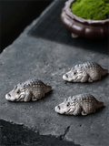 Add a touch of style to your garden with our Chic Crocodile Resin Garden <a href=