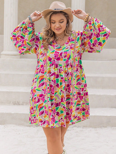 Embrace Your Curves in Style with Plus Size Geometric Printed Lantern Sleeve Dress