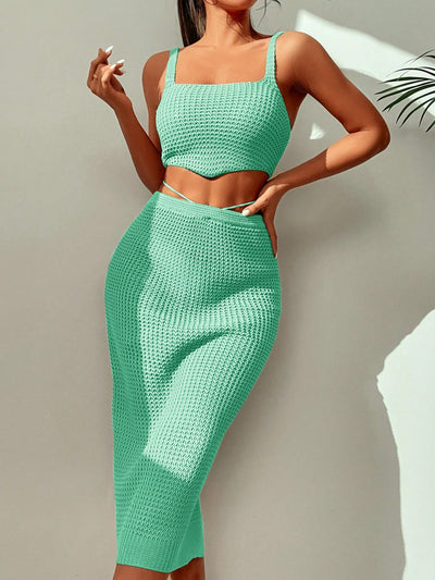 Beach Chic: Knit Cropped Vest and Cover-Up Skirt Set for Summer Fun