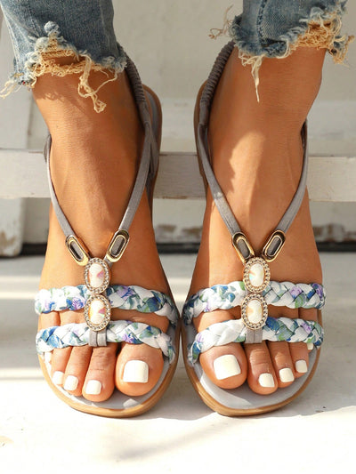 Vacation-Ready Beaded Flat Sandals: Stylish Solid Color for Women and Students