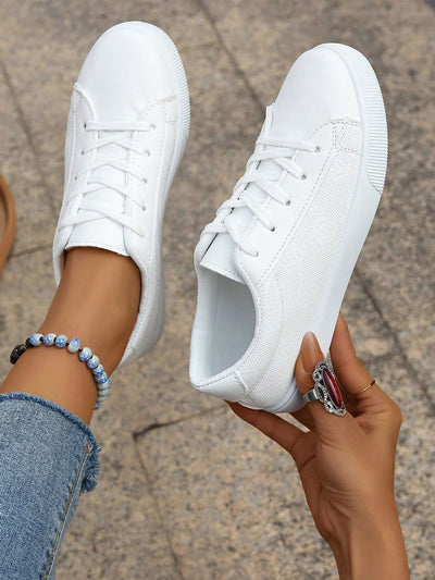 Chic and Comfortable: Women's Sporty Slip-On Shoes with Contrast Binding Design and Lace-Up Front Sneakers