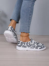 Chic Black and White Graphic Print Casual Sneakers for Women