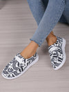 Chic Black and White Graphic Print Casual Sneakers for Women