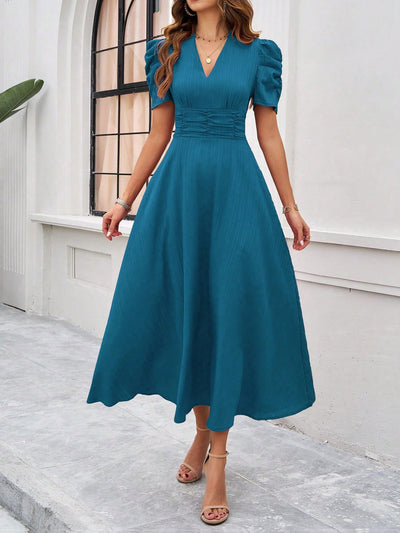 Flirty and Feminine: Women's Puff Sleeve Waist-Cinched Dress