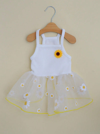 Sunflower Summer Dress: Sequin Detailing for Pets to Shine in the Park