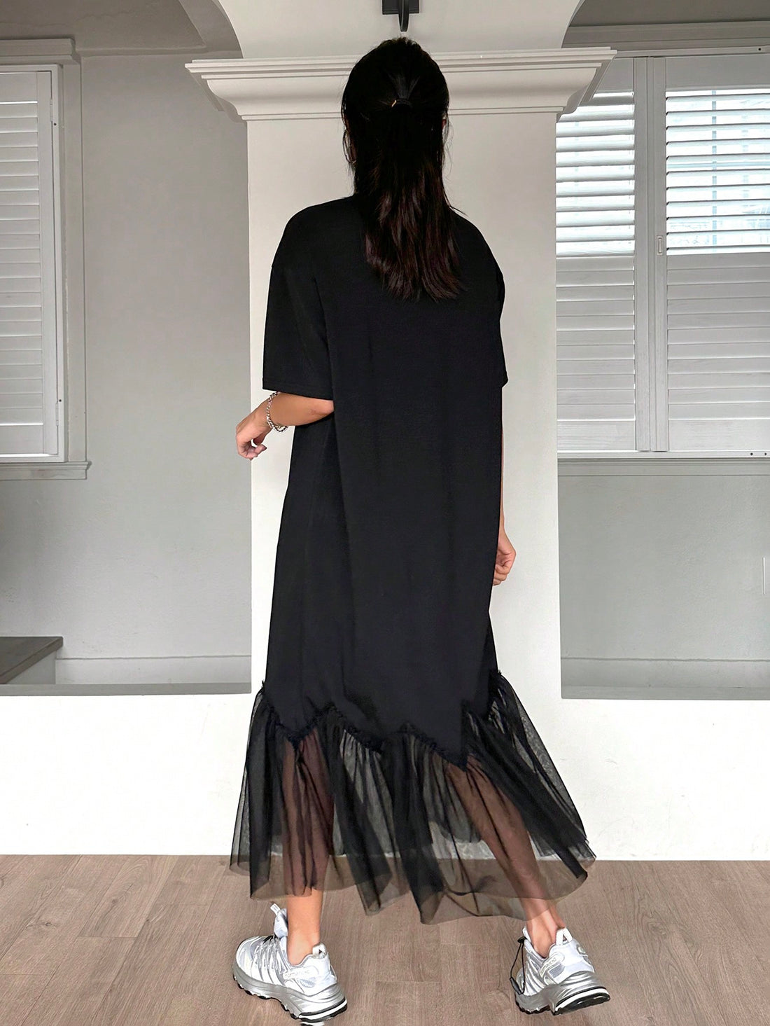 Unleash your playful side with our Chic Mesh Contrast Short Sleeve Dress! Stand out in this trendy letter print dress featuring a unique mesh contrast for added style. Perfect for any occasion, this dress effortlessly combines fashion and fun. Chic never looked so good!