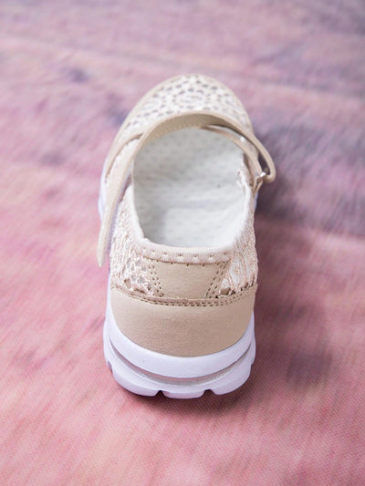 Breathable Lace Mesh Loafers: Comfort and Style in Beige