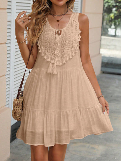 Sun-Kissed Elegance: Lace Splicing Tassel Detail Ruffle Hem Midi Dress for Summer