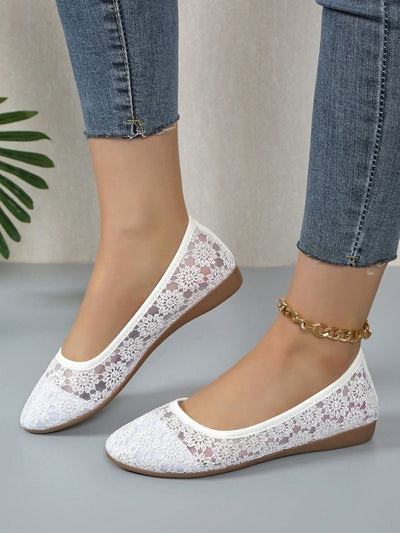 Floral Lace Ballet Slip-On Flats: Elegant, Breathable, and Comfortable